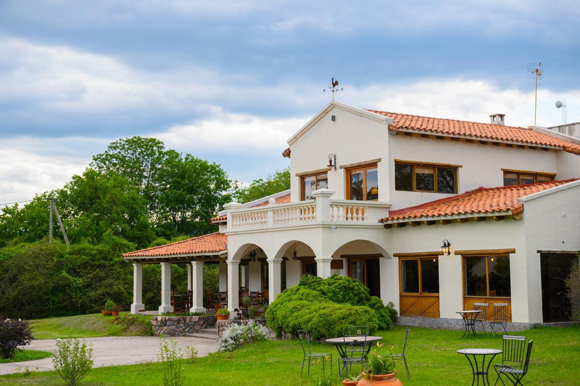 Hosteria La Caldera Kültér fotó