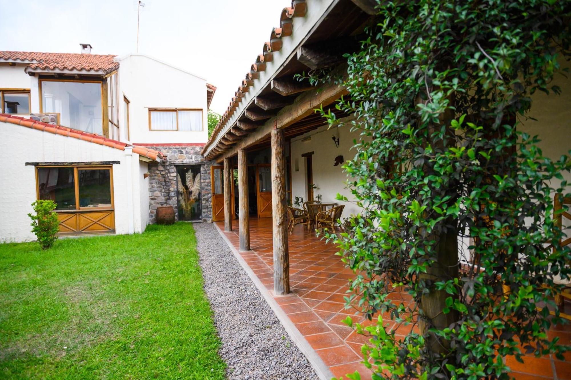 Hosteria La Caldera Kültér fotó